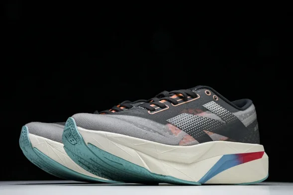 New Balance FuelCell Rebel V4 MFCPZSK 