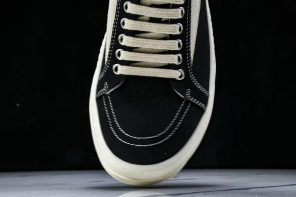 Rick Owens Vintage Sneaks DU01E803 DOLVH1 