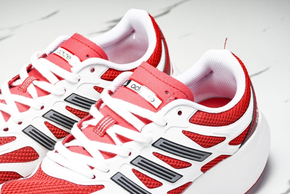 Adidas Adizero Aruku 