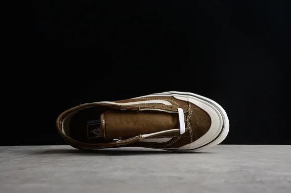 Vans Style 36 Decon VN0A5HYRB9A 