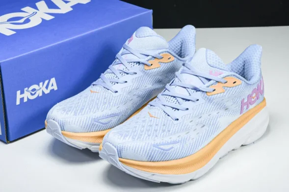 Hoka Clifton 9 1127896 ABIW 