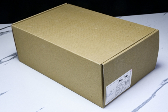 Miu Miu Calzature Uomo Garara group 