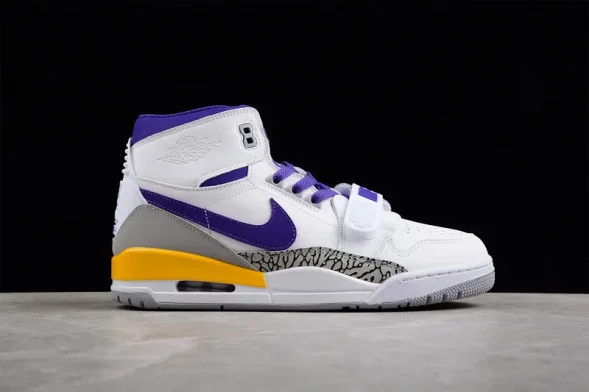 Nike Air Jordan Legacy 312 high. AV3922-157 