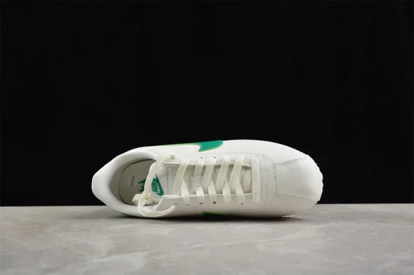 Nike Cortez Classic Leather DM4044-104 