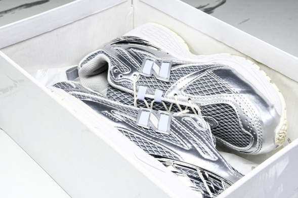 New Balance 1906  M1906RBT 