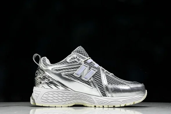New Balance 1906  M1906RBT 