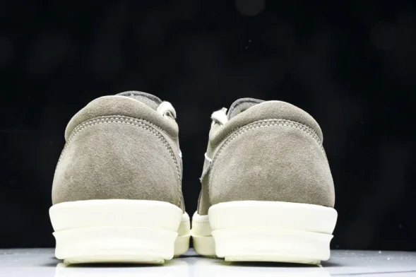 Rick Owens Vintage Sneaks mod.S58WS0109 LPOLVSM 