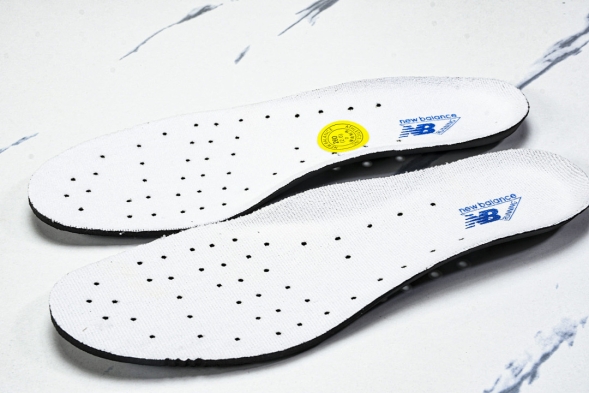 New Balance 2002R M2002RDS 