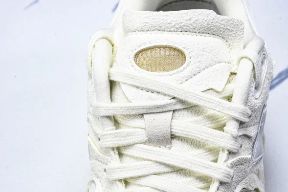 New Balance 2002R M2002RDS 