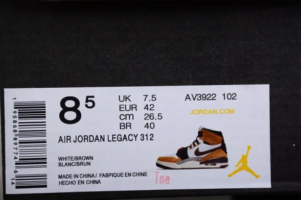 Nike Air Jordan Legacy 312 high. AV3922-102 