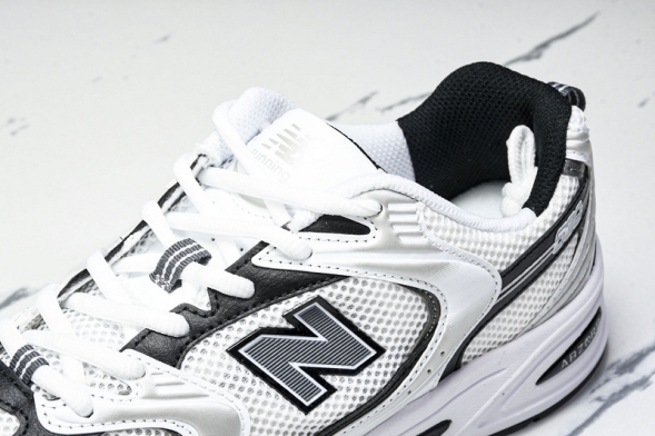 New Balance 530 MR530LB 