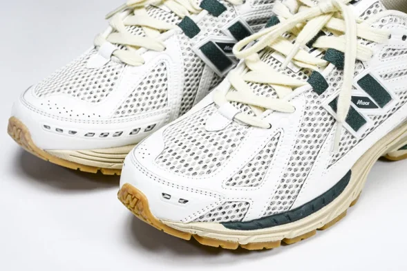 New Balance 1906  M1906RQ  