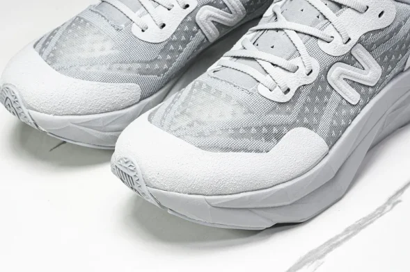 New Balance FuelCell Rebel V4 MRCELVD4 