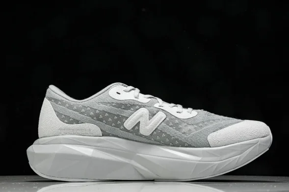 New Balance FuelCell Rebel V4 MRCELVD4 
