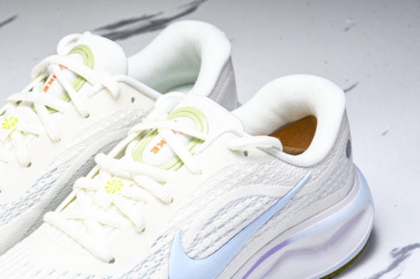 Nike Journey Run HV1798-141 