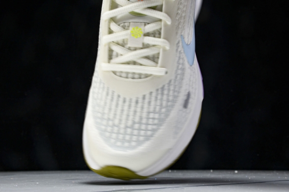 Nike Journey Run HV1798-141 