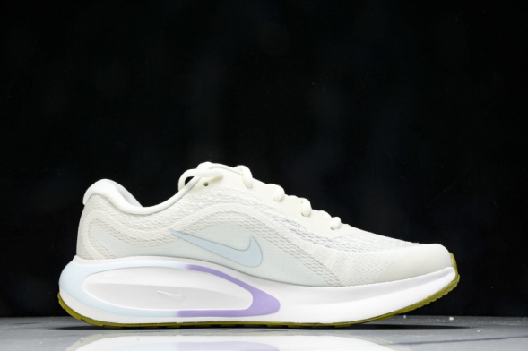 Nike Journey Run HV1798-141 