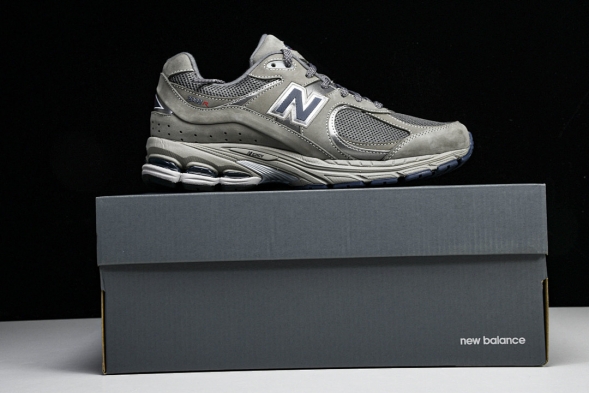 New Balance 2002R ML2002RA 