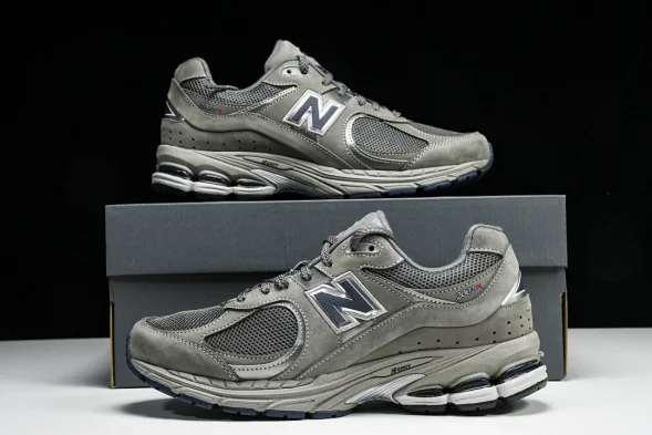 New Balance 2002R ML2002RA 