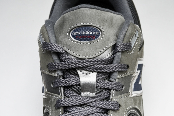 New Balance 2002R ML2002RA 