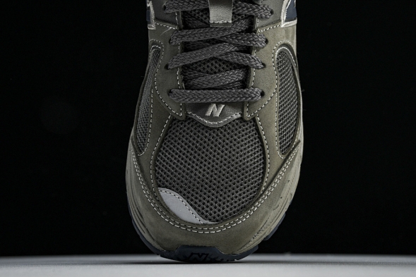 New Balance 2002R ML2002RA 