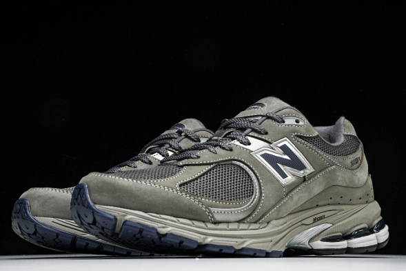 New Balance 2002R ML2002RA 