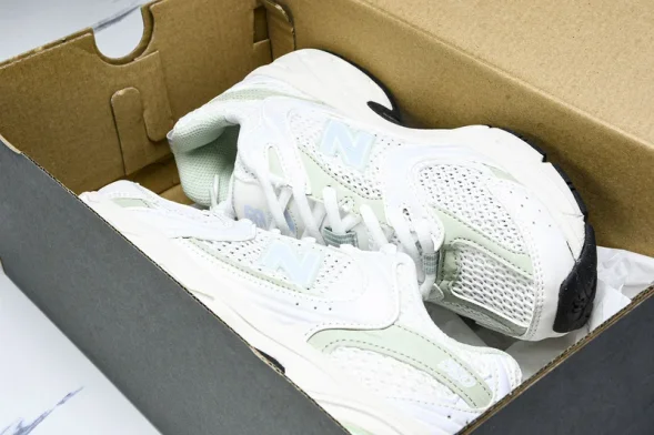New Balance 530 MR530ZO 