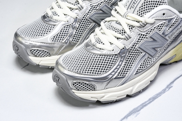 New Balance 1906 M1906WFE 