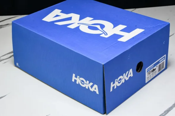 Hoka Clifton 9 1127895 BCKT 