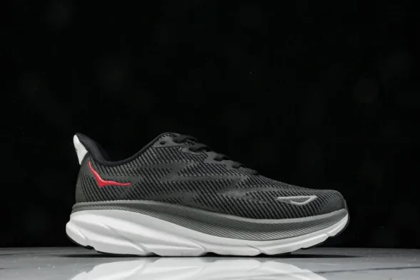 Hoka Clifton 9 1127895 BCKT 