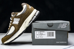 New Balance 2002R M2002RHS