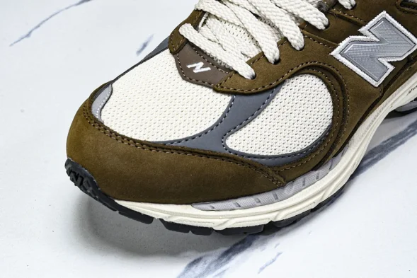 New Balance 2002R M2002RHS 