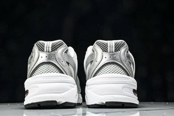 New Balance 530 MR530GS 