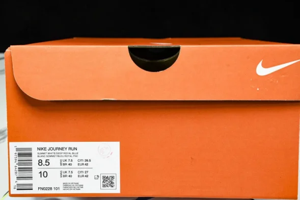 Nike Journey Run FN0228-101 