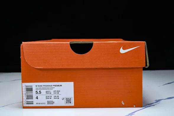 Nike Air Zoom Pegasus Premium IR1815-012 