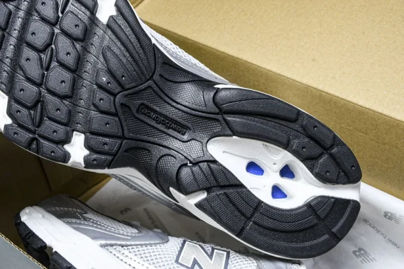New Balance 530 MR530LG  