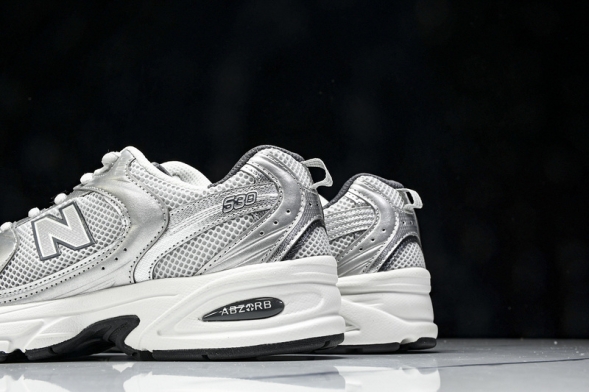 New Balance 530 MR530LG  