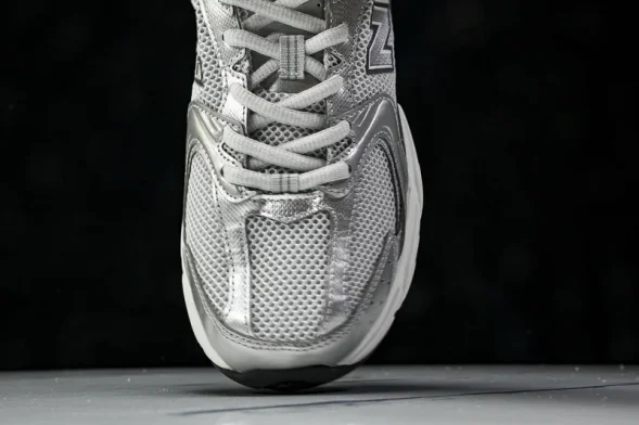 New Balance 530 MR530LG  