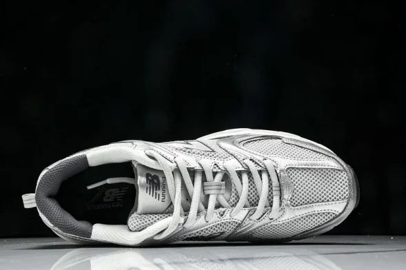 New Balance 530 MR530LG  