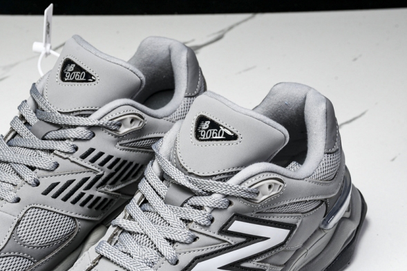 New Balance 9060 U9060ZGB 