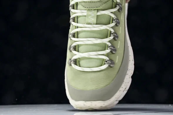 Hoka Tor Summit 1147952 SGG 
