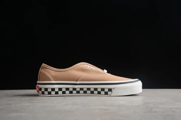 Vans Authentic VN0A38ENV7K 