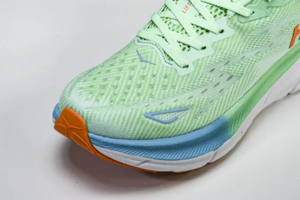 Hoka Clifton 9 1132210 ZLGL 