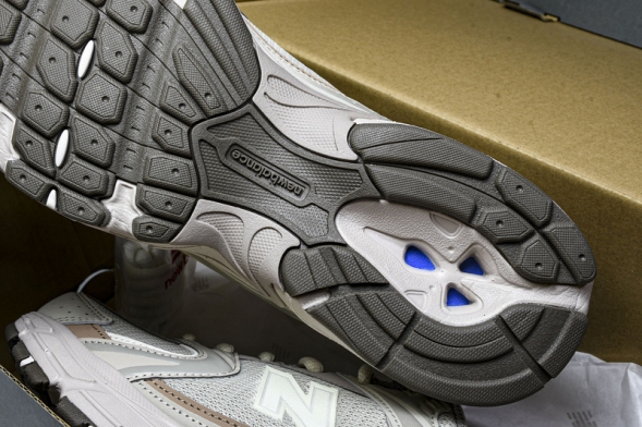 New Balance 530 MR530KOB 