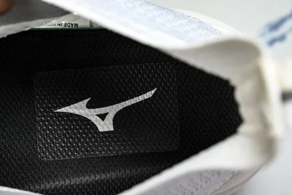 Mizuno Neozen J1GC252802 