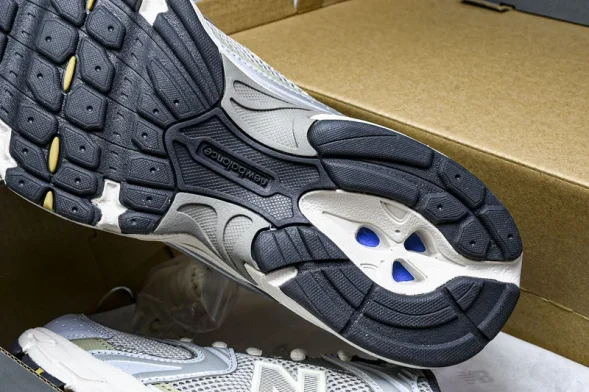 New Balance 530 Y2K MR530KMW 