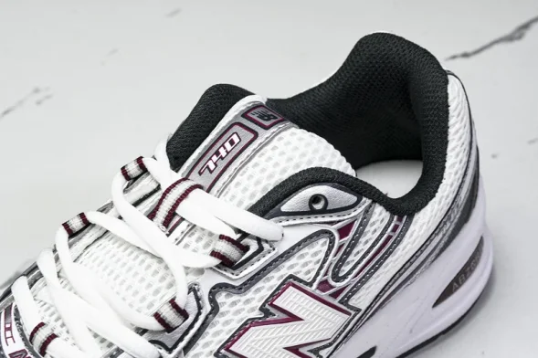New Balance 740 U740RD2 