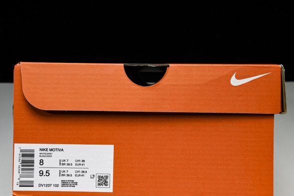 Nike Motiva DV1237-102 