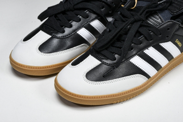 Adidas Samba “Black White” IG2010 