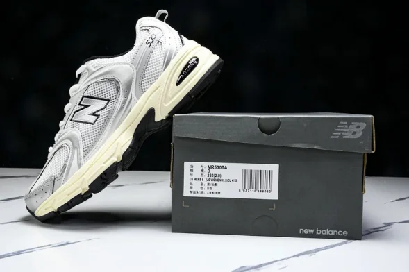 New Balance 530 MR530TA 